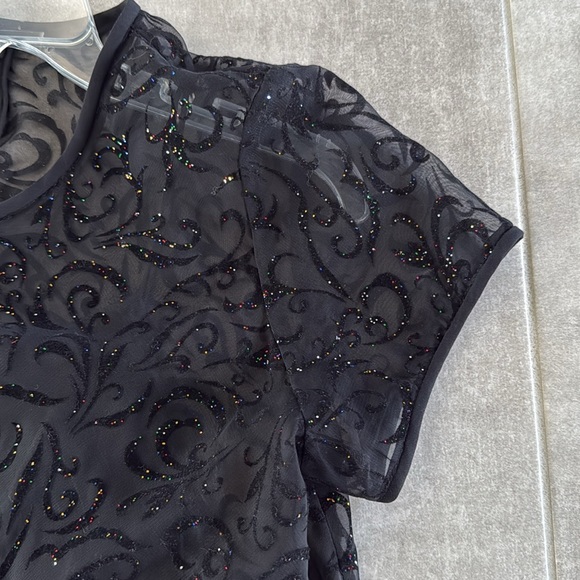 *LIKE NEW* Rich Black Short-Sleeved Shift Dress w/ Glittery Scroll Pattern - L - Picture 8 of 9